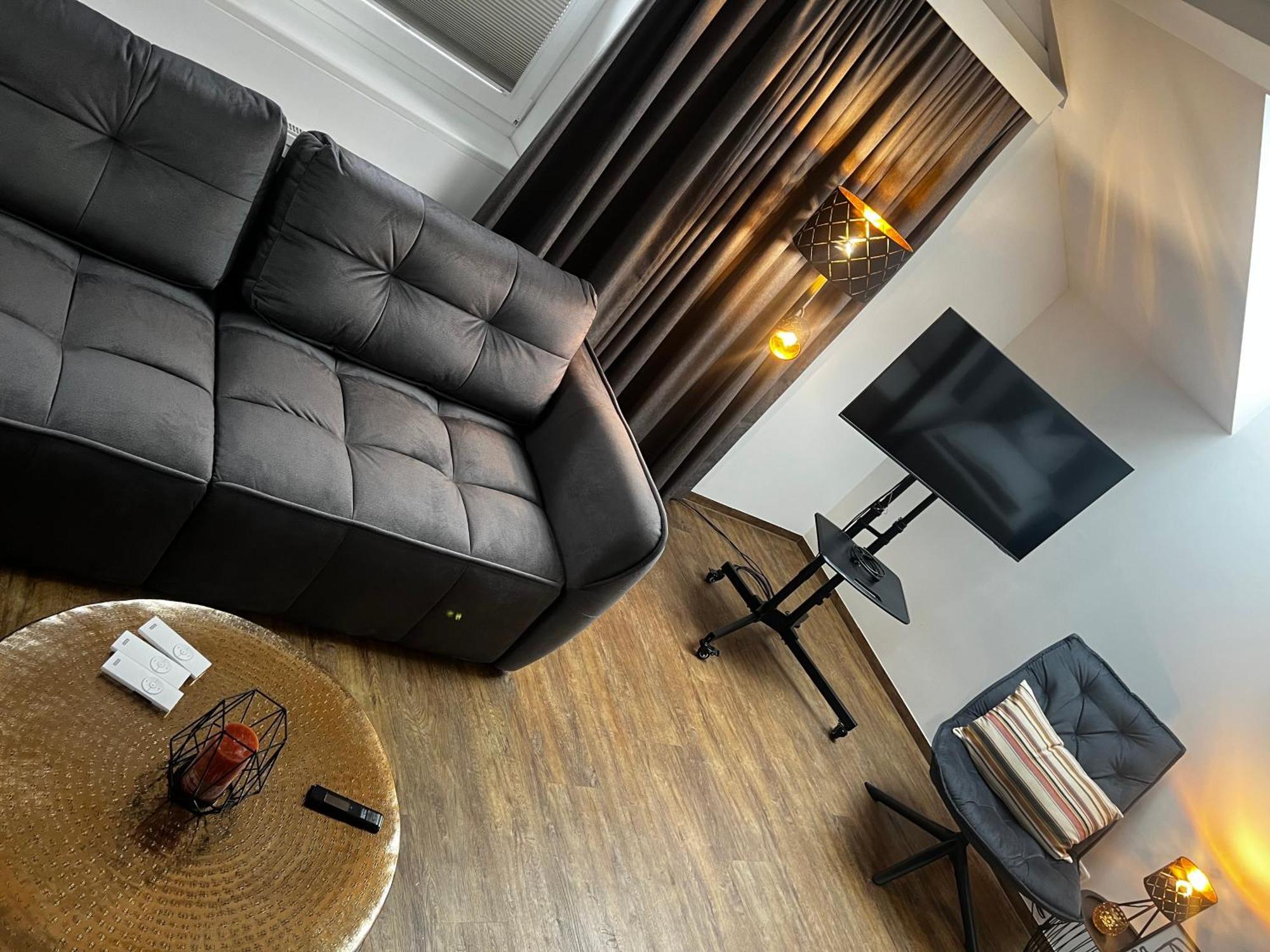 Hotel Stiegler Bed & Breakfast Timelkam Exterior photo